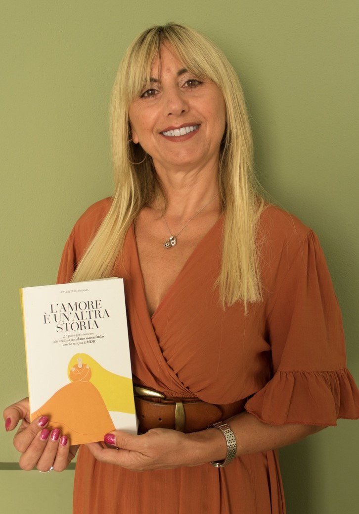 Patrizia Intravaia, autrice del libro "L'amore è un'altra storia"